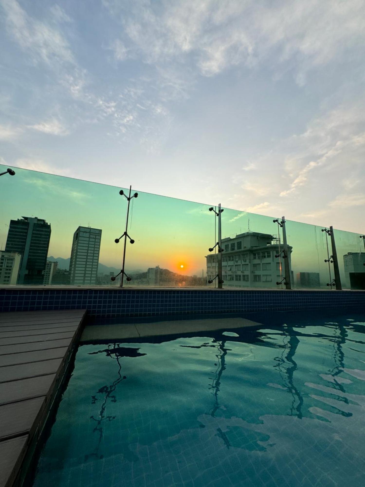 Apto Com Piscina Prox Ao Museu Do Amanha E Consulado Americano