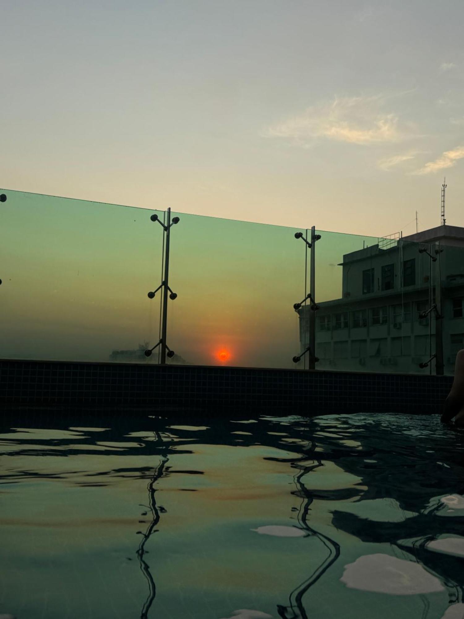 Apto Com Piscina Prox Ao Museu Do Amanha E Consulado Americano *